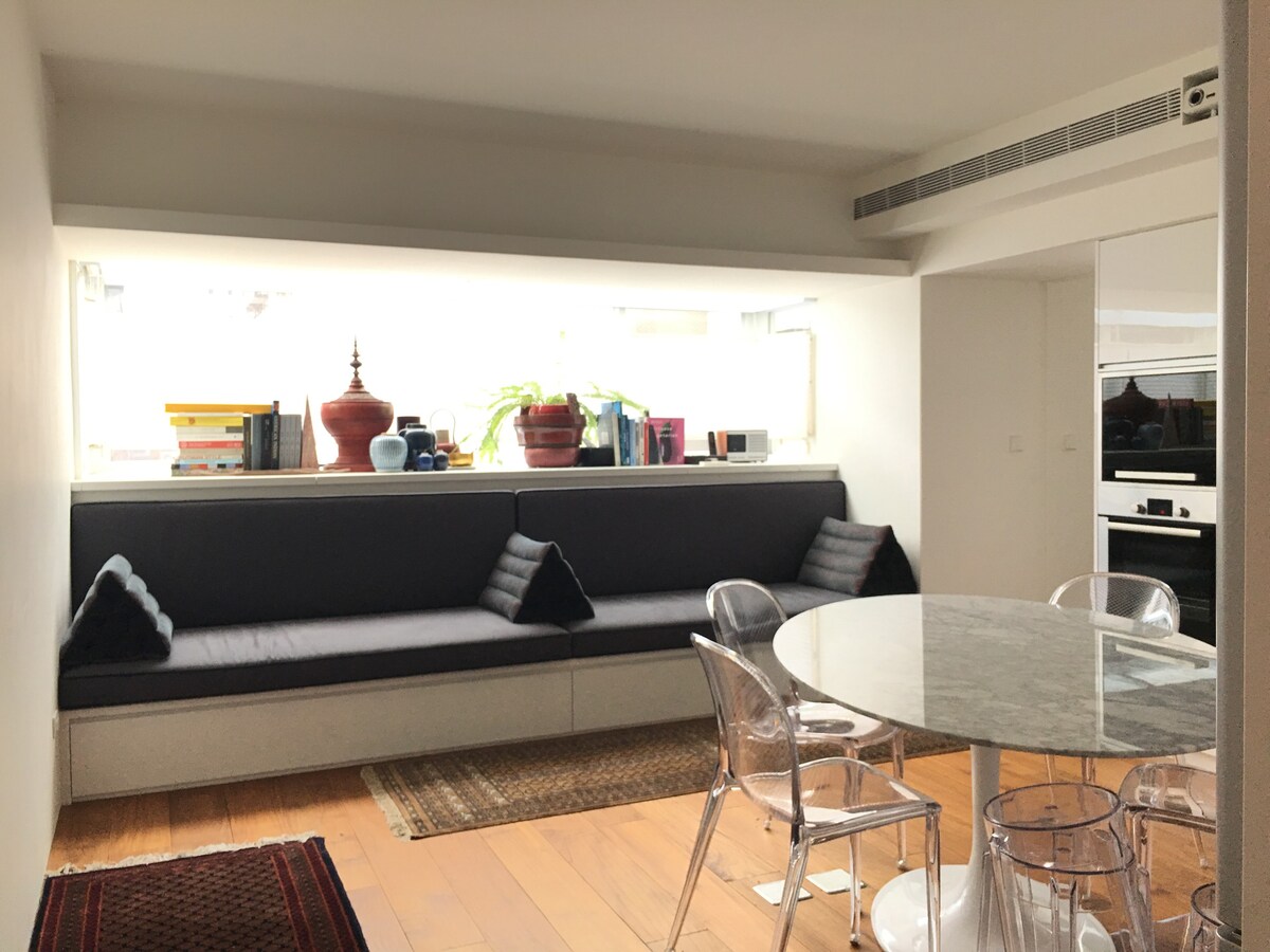 Bright modern tasteful apt near Daan Park MRT