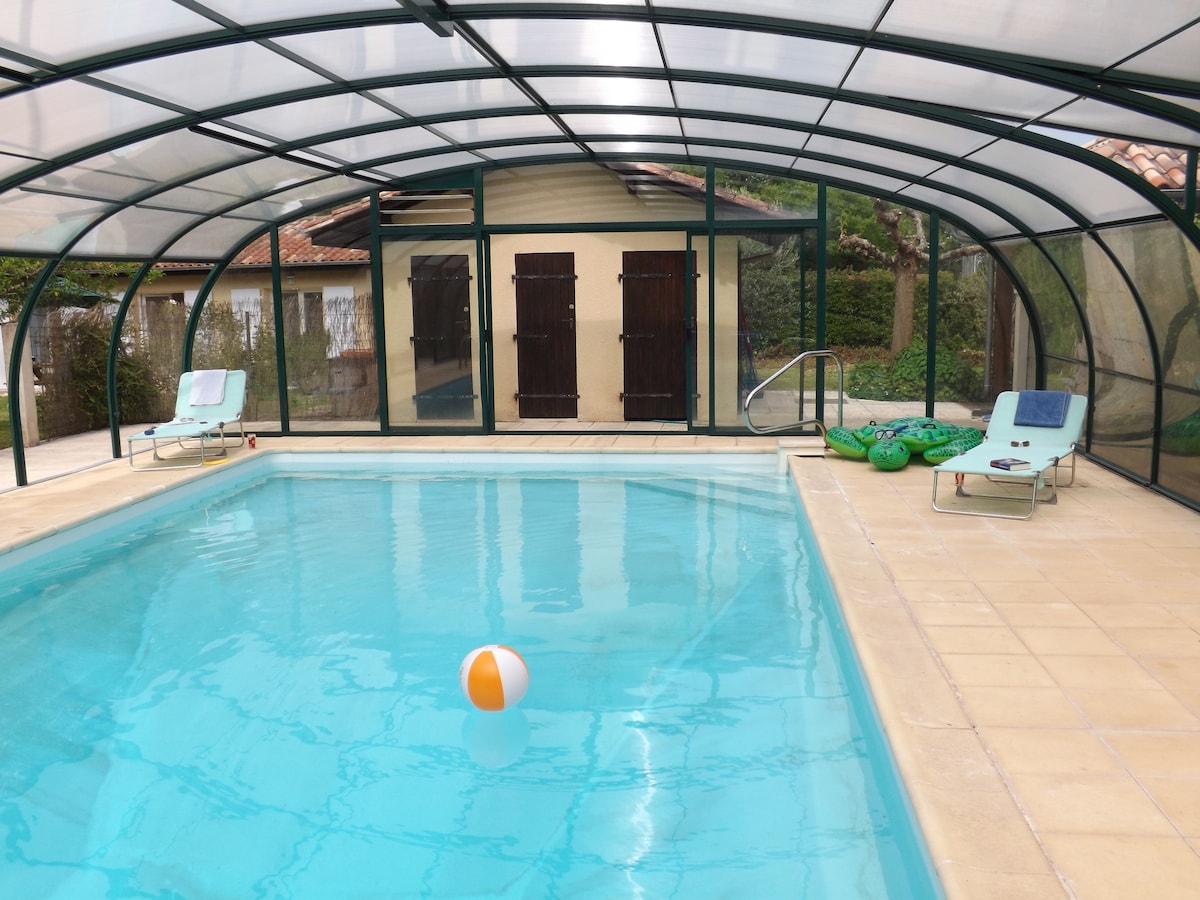 Sans Souci Detached Gite with Pool