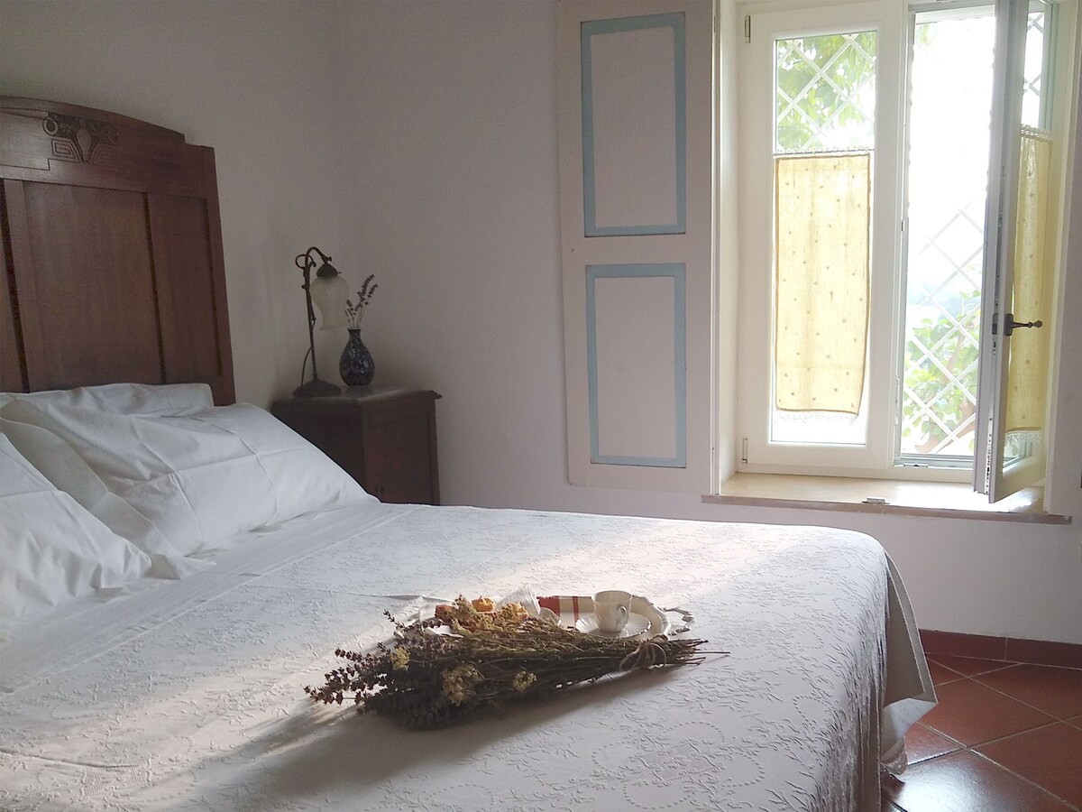 CameraTra cielo e terra, Country Bed & Breakfast