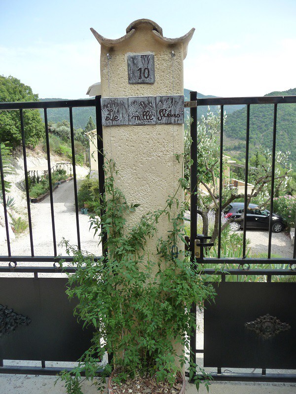 Gîte "Le Mille Fleurs" en Drôme Provençale
