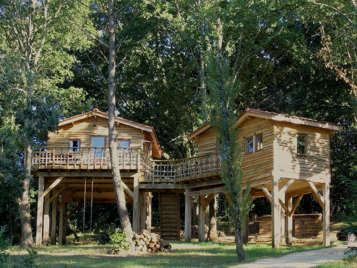 Les Cabanes du Tertre 1