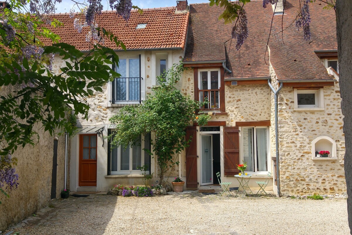 Sophie 's House, Longjumeau