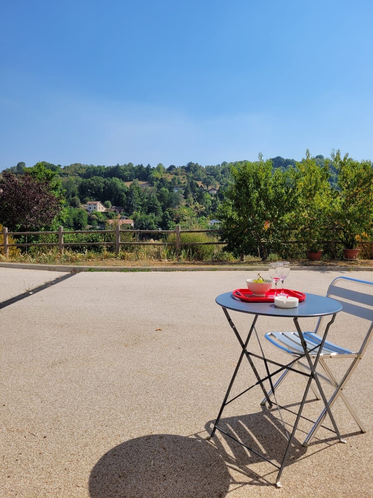 Studio très calme dans maison individuelle