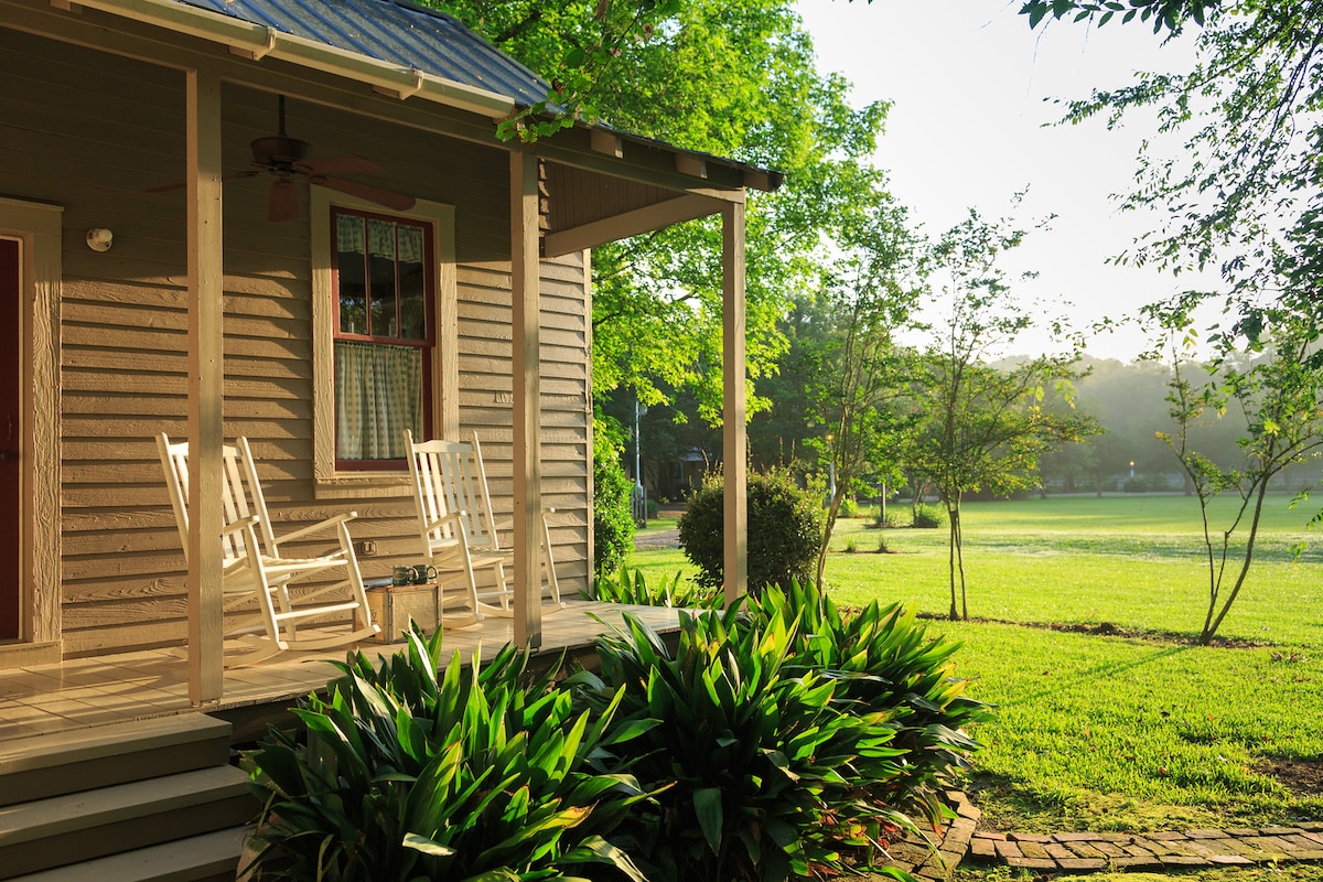 Country Garden Cottage - Maison D'Memoire B&B Cottages