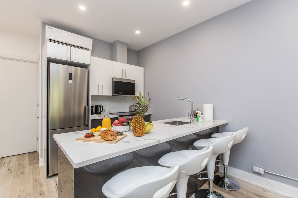 Alluring Lofts du Parc Lahaie Mile End - 301