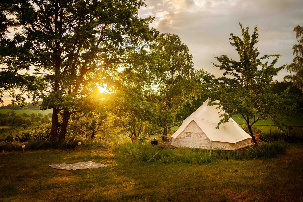 Glamping in bell tent in untouched nature - DUB