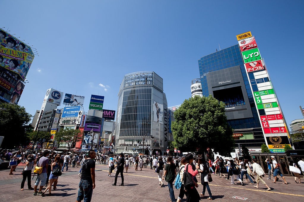 [步行即可抵达Shibuya站、代代代木公园]安静、浅浅、现代公寓