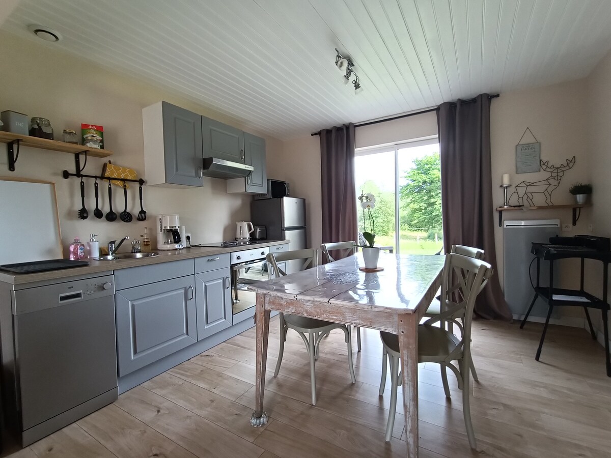 Gîte du chêne 4 personnes, spa et sauna privés