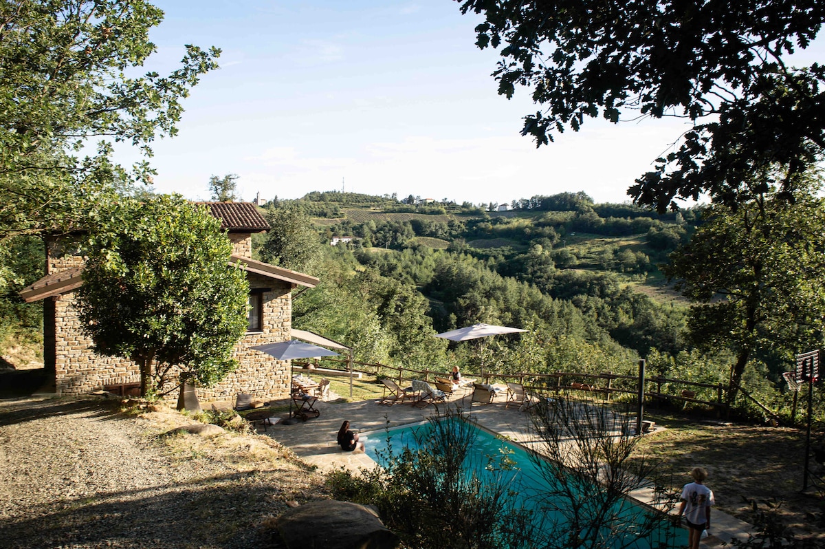 Vacation home with swimming pool in Piemonte