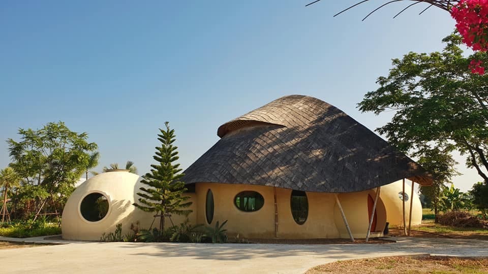 Natural Earth & Bamboo Dome Homestay