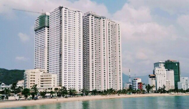 Modern Beach Front Apartment