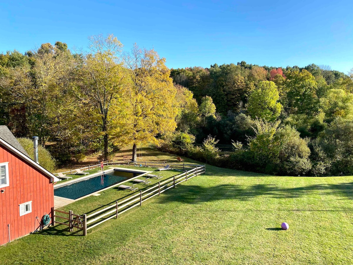 Magic Red Barn