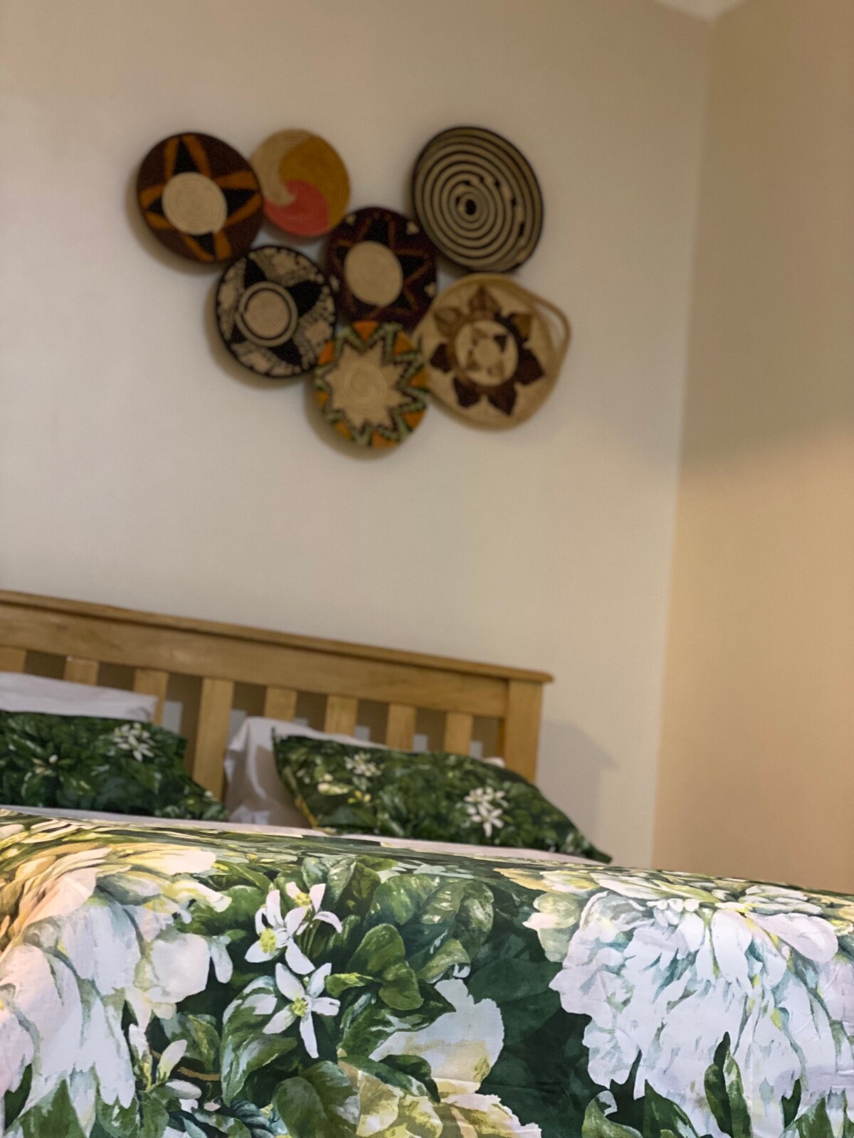 全新价格实惠、安全可靠的单卧室MUYENGA