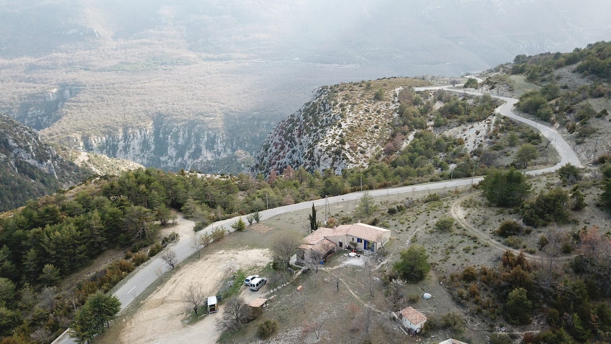 appartement dans propriété au coeur du Verdon