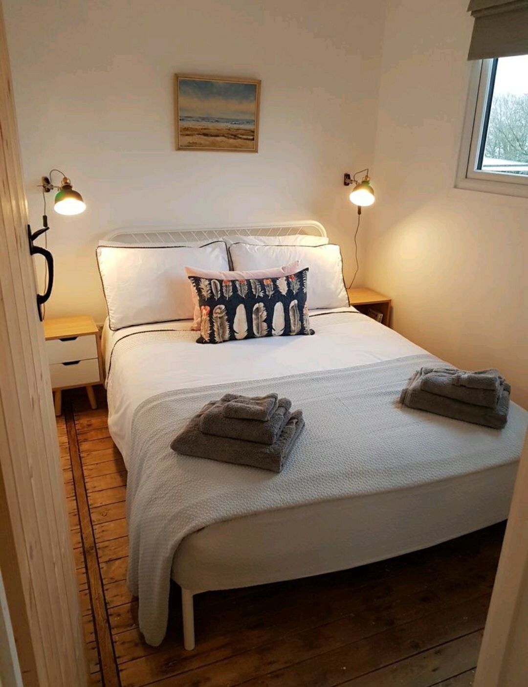 Beautifully quiet cosy cabin close to Aberdovey