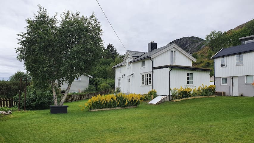 Meløy的民宿