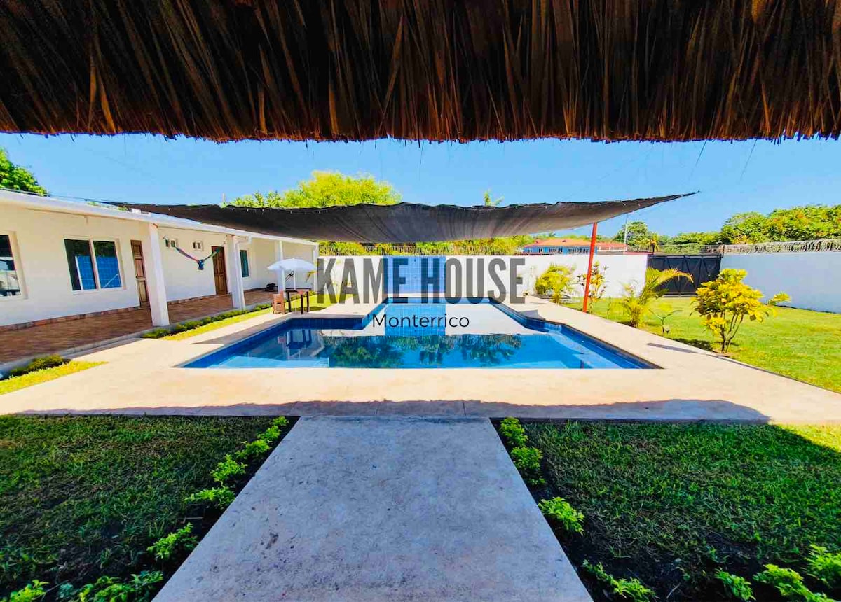 Kame House, chalet Monterrico Playa Monterrico