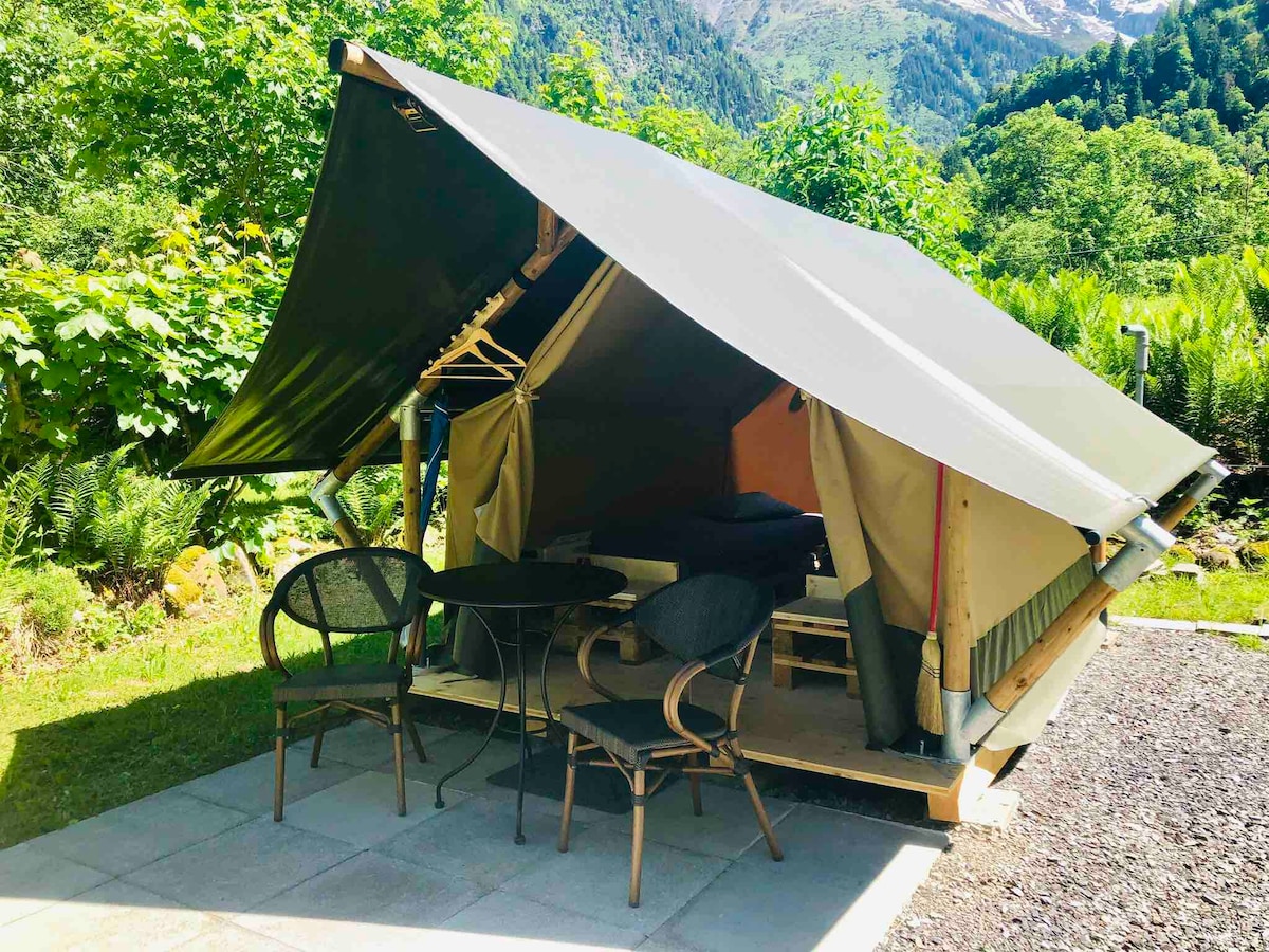 野生动物园帐篷（僧侣）/Camping Rütti