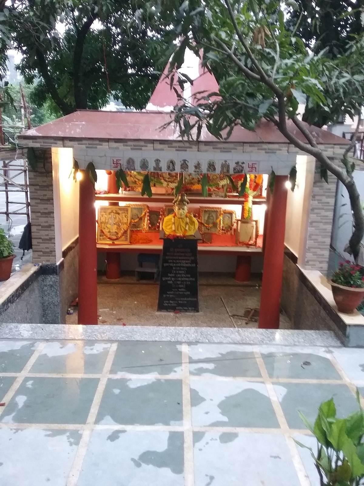 Hari Sharanam * Divine Luxury Abode