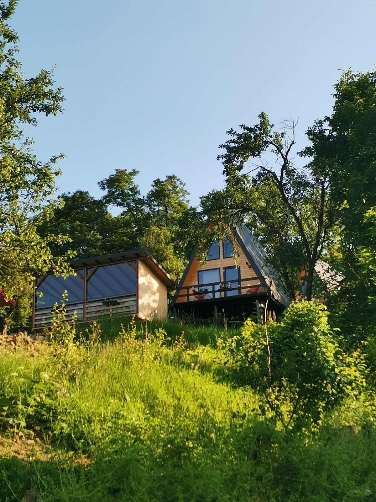 Cabane A-Frame: Runcu, Dambovita