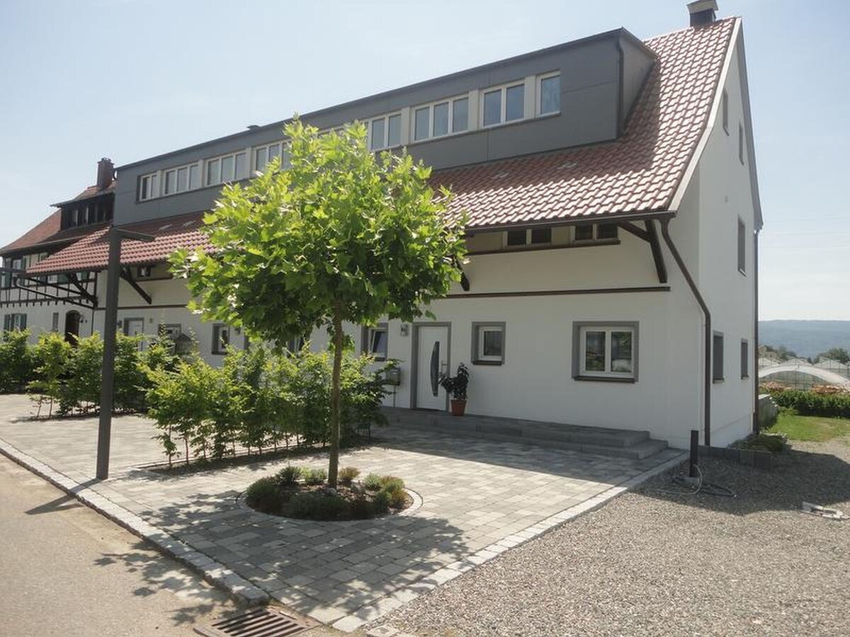 Pension Zum Talhof ， （莱克瑙） ，一楼双人房， 30平方米，带小厨房、淋浴间和卫生间