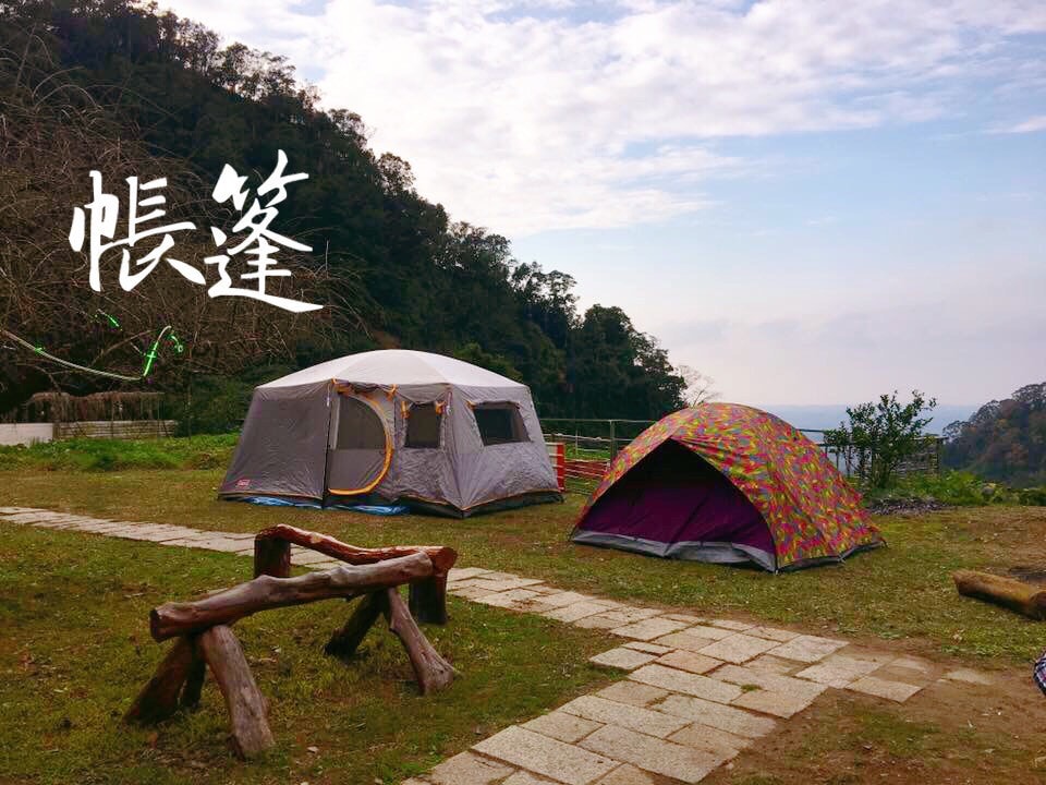 「帳篷民宿」提供充氣床苗栗4-16人空間，山上度假別墅，堅持只接待－組旅，DIY體驗+早餐！可寵