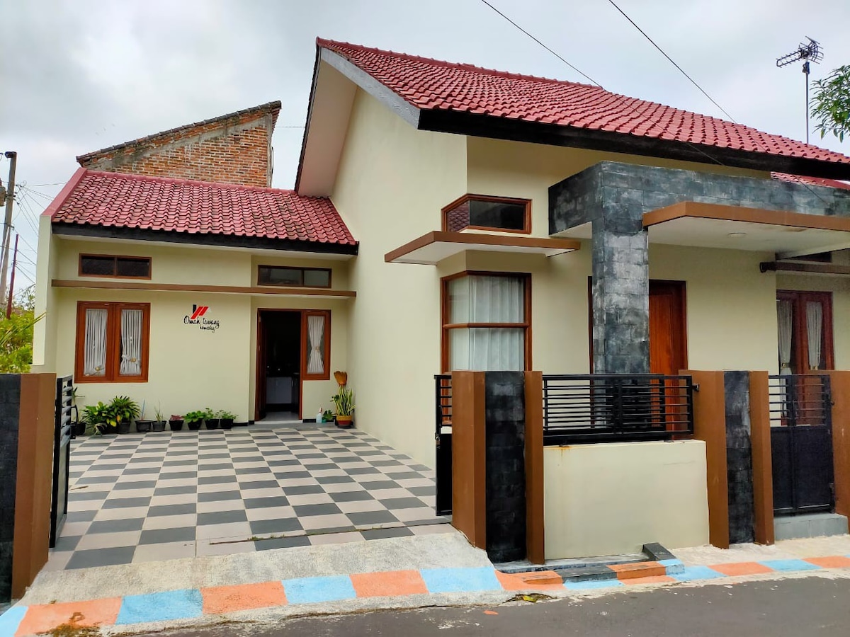 Omah Tawang Homestay Temanggung