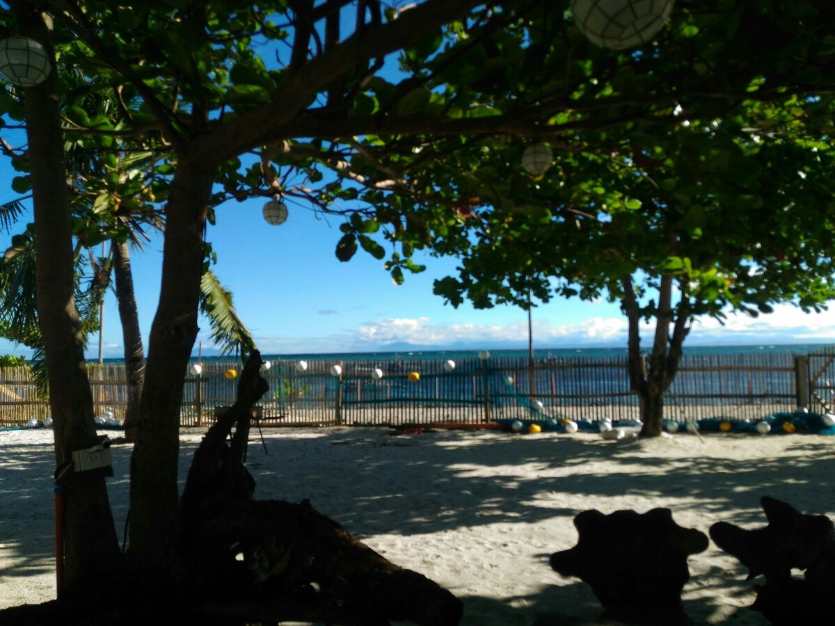 马拉帕斯夸岛私人海滨度假胜地