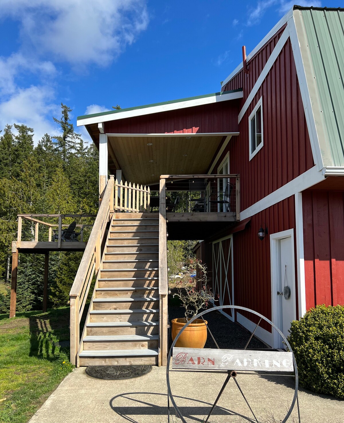 The Barn Apartment at Raspberry Ridge Farm