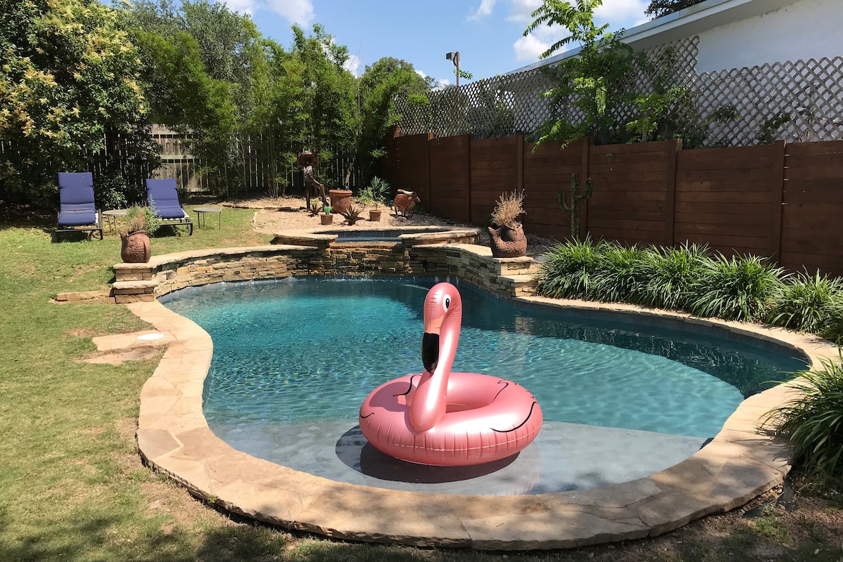 Relax by the Pool & Spa at This Fun SoCo Oasis with Casita