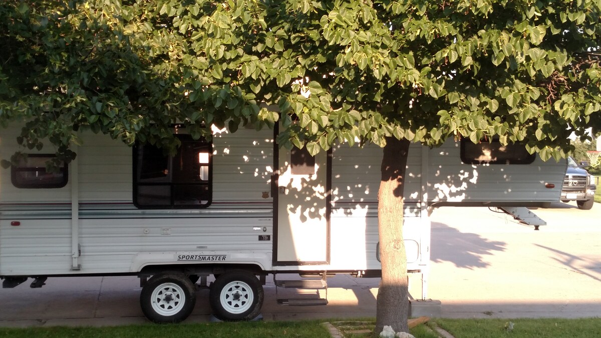 Eclipse camper for rent