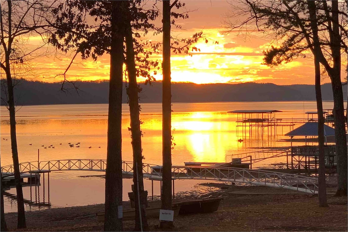 Jerry 's River Front Cabin