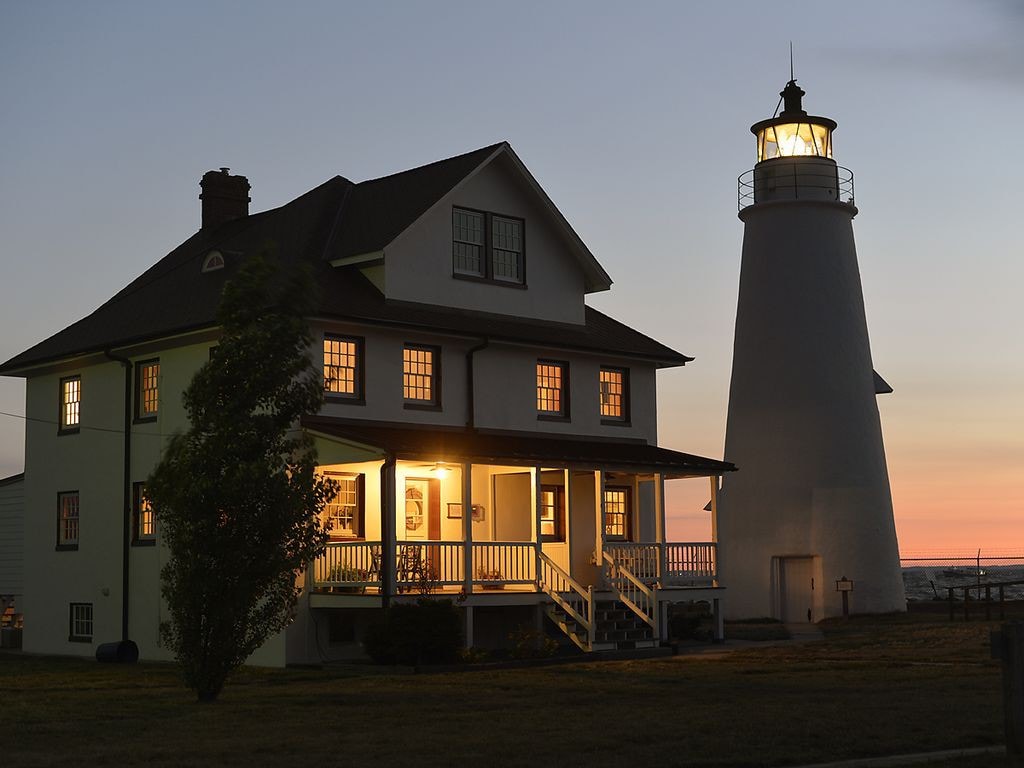 Cove Point Lighthouse Keeper 's House - Side A