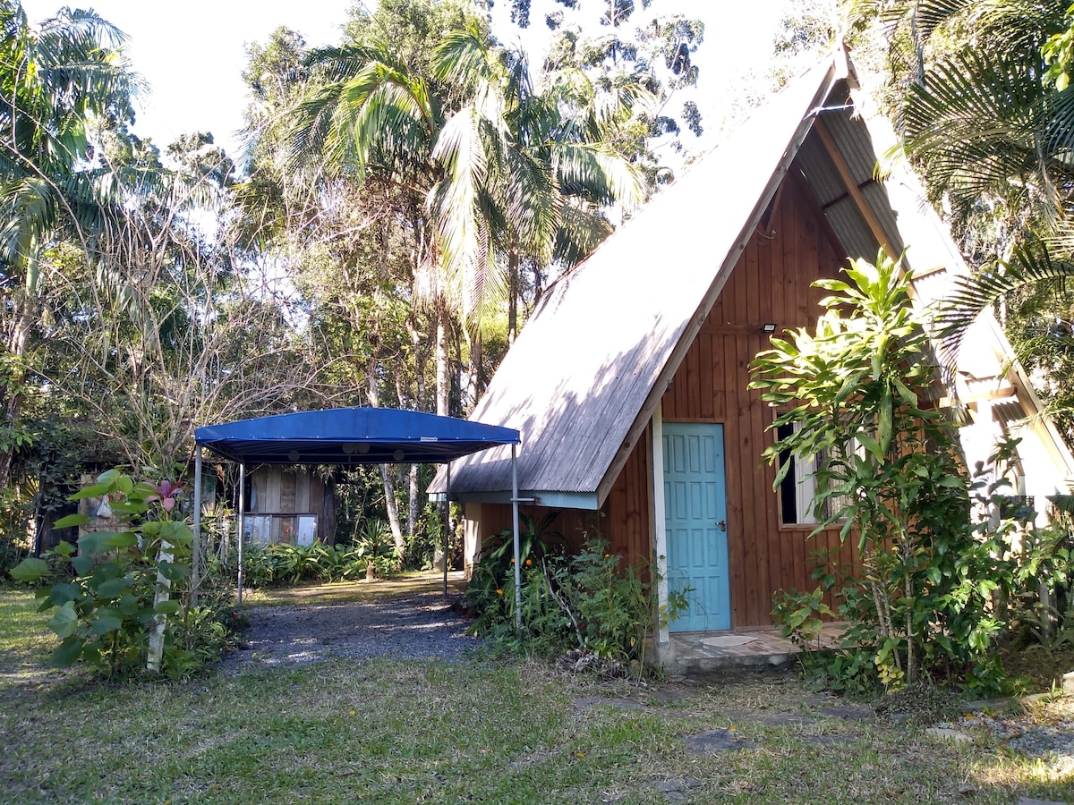 带空调和停车场的度假木屋