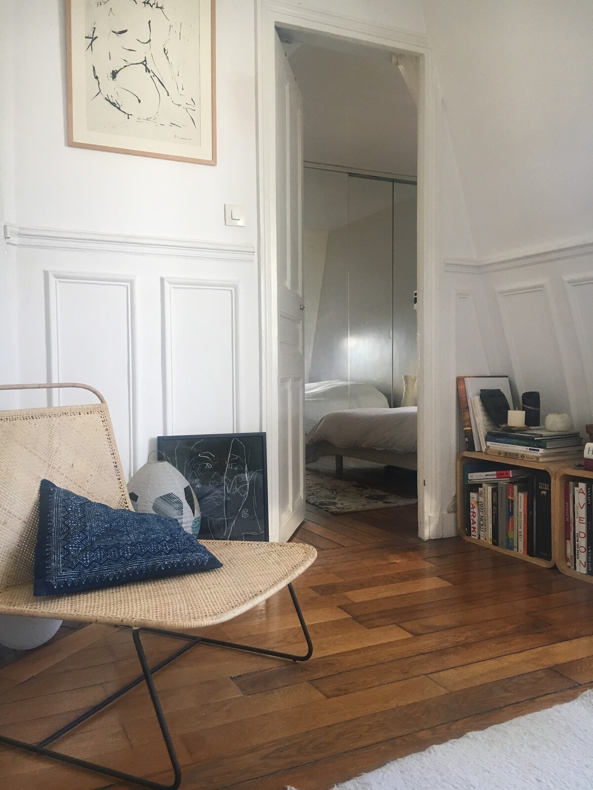 巴黎可爱而典型的公寓！