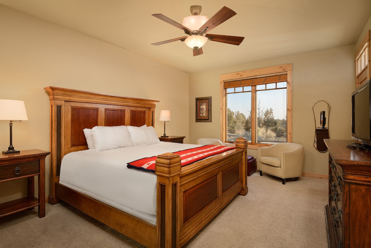 豪华3卧室/3.5卧室小屋，带热水浴缸，位于Brasada Ranch
