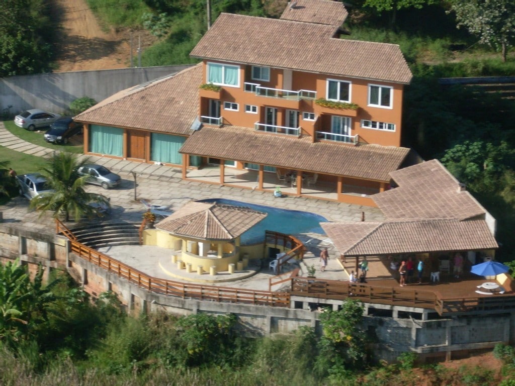 Casa com pool em Guarapari/ES