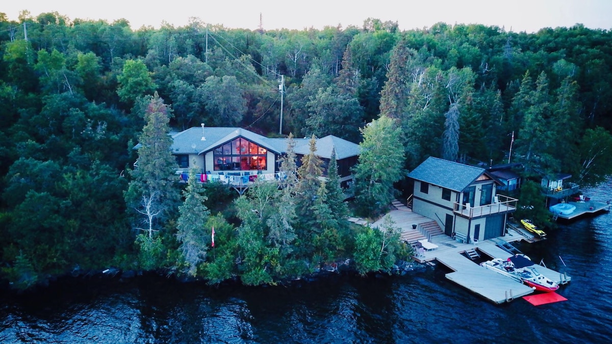 Lake House Paradise ！