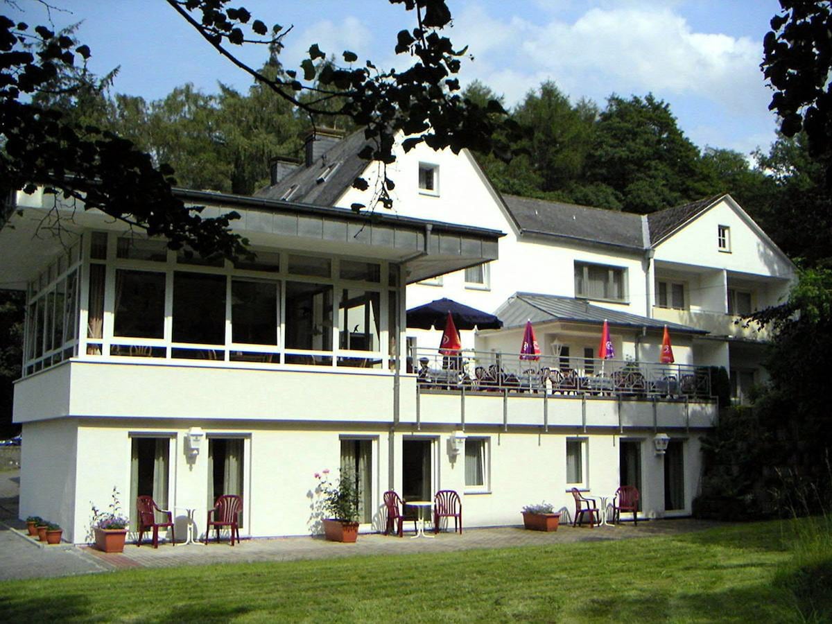 Haus Hellhohl酒店（ Brilon ） ，带迷你吧的单人房