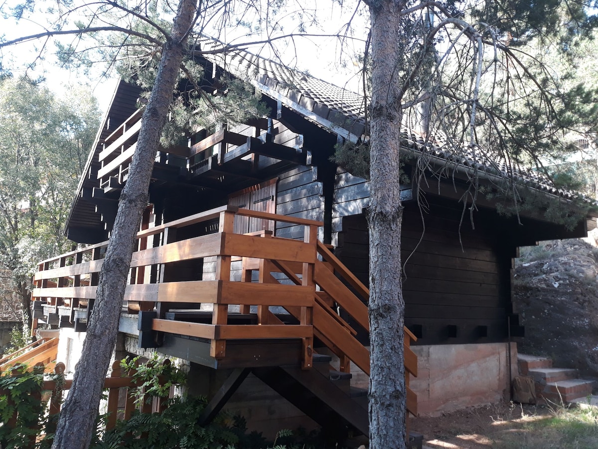 Lobos River Canyon, Ton 's Cabin