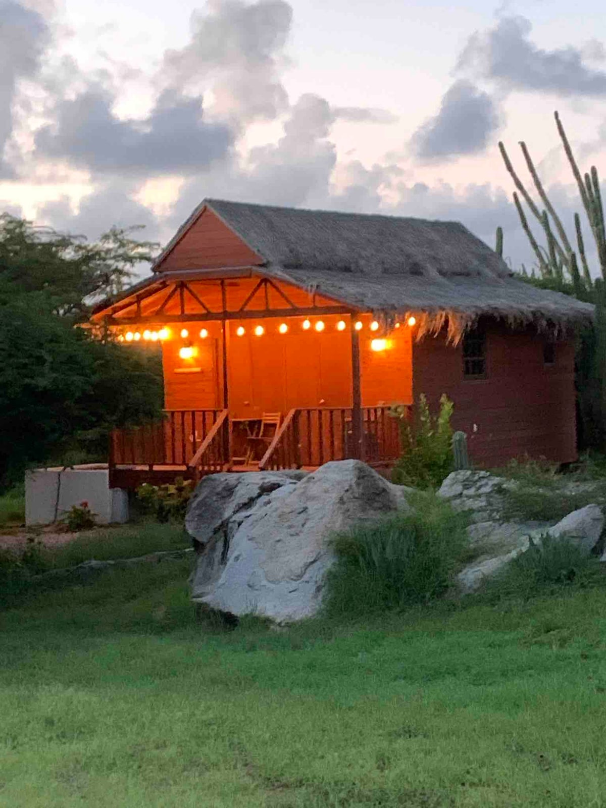 Peaceful and romantic guesthouse set in nature.