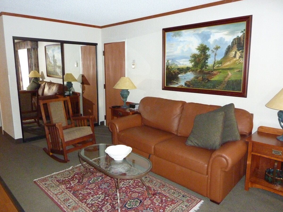 Snowbird Cliff Club One Bedroom/2 bath Condo