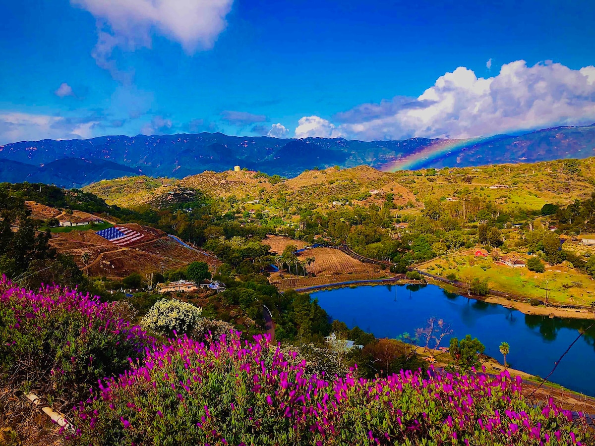 独一无二的小屋，可欣赏山景和湖景