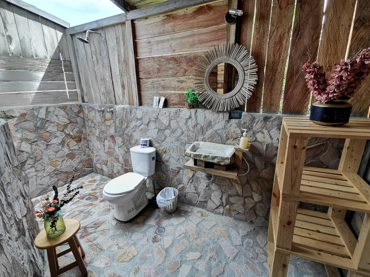 Glamping mesa de los santos