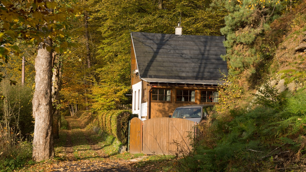 Elbe Sandstone Cottage