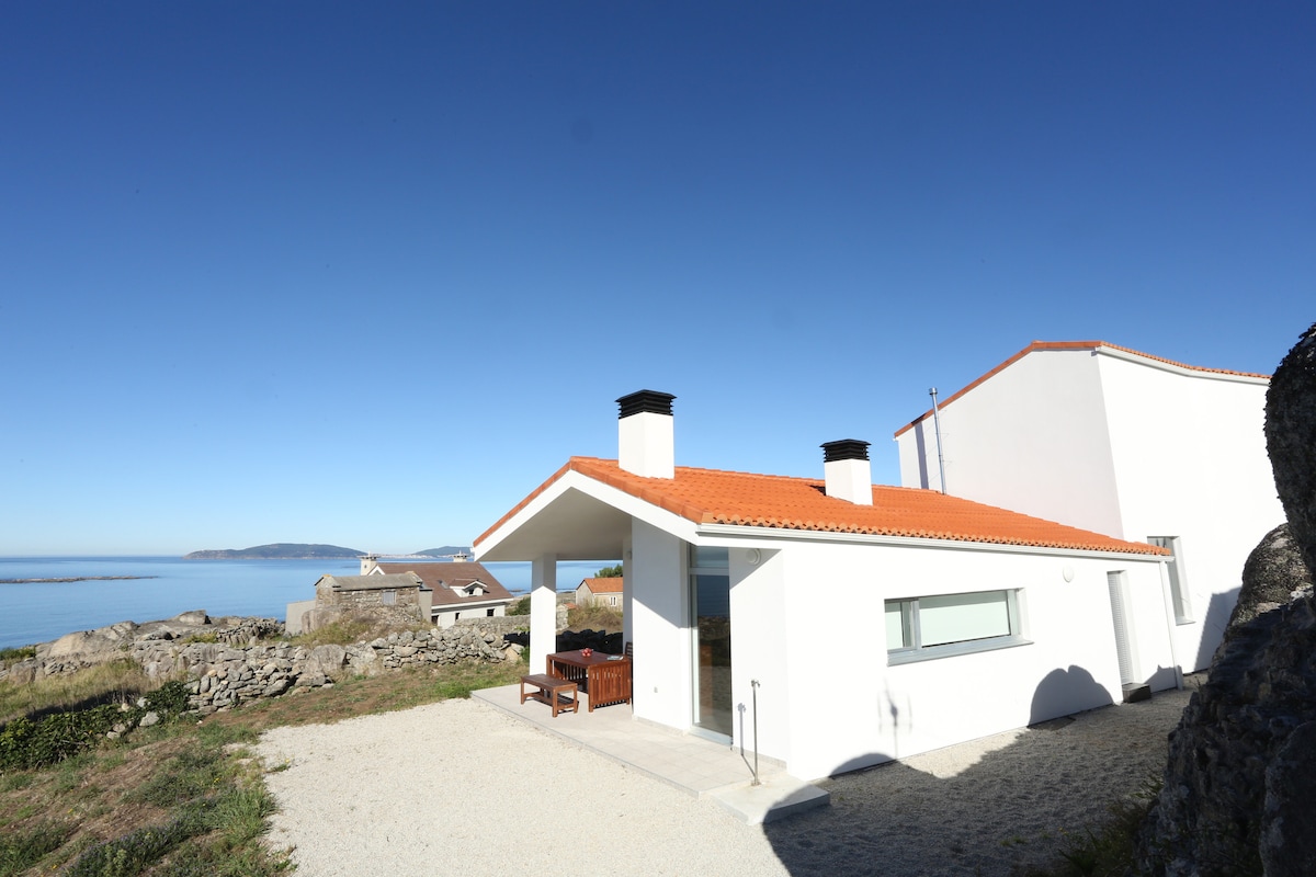 CASA MODERNA CERCA DE LAS MEJORES PLAYAS