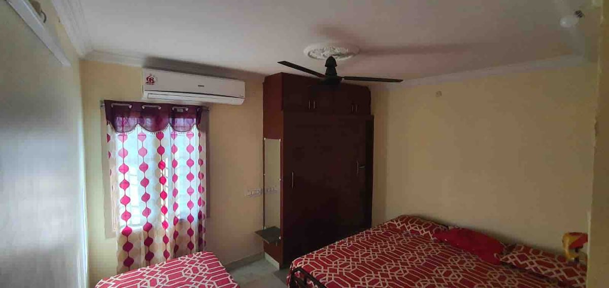 TGTowers-New 2BHK AC Fully furnished stay flat-1