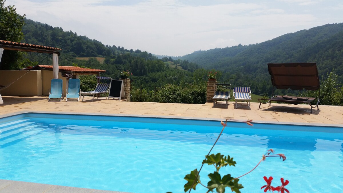 Group accommodation, max 26 pers, pool+privacy