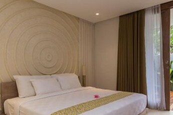 For 16 Pax Svarga Senggigi Hotel 8 Rooms Random