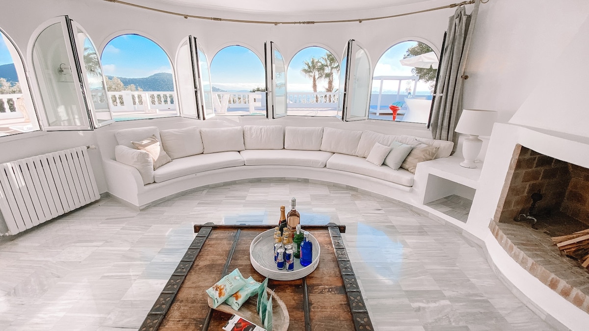 NEW Ultra rare Ocean view Villa 12 PAX Ibiza Town